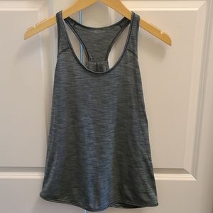 Lululemon essential tank heathered dark forest